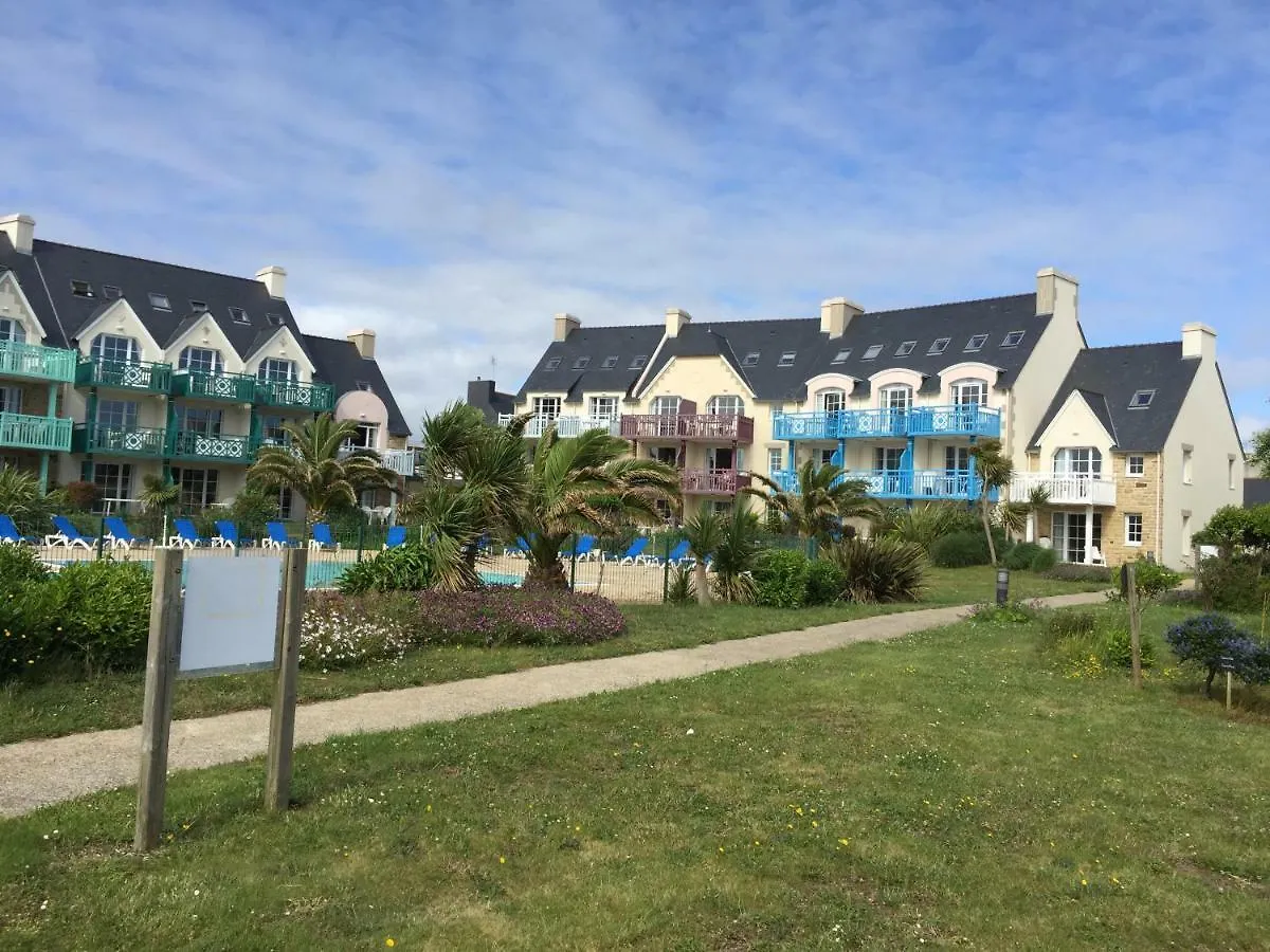 Vacances A L Ocean - T4 Grand Balcon Tout Confort - Wifi Et Parking Gratuits - Mer Plage Piscine A Environ 25 M - Centre Ville, Tous Commerces, Marche, Et Port A 10 Minutes A Pied En Longeant La Mer Guilvinec